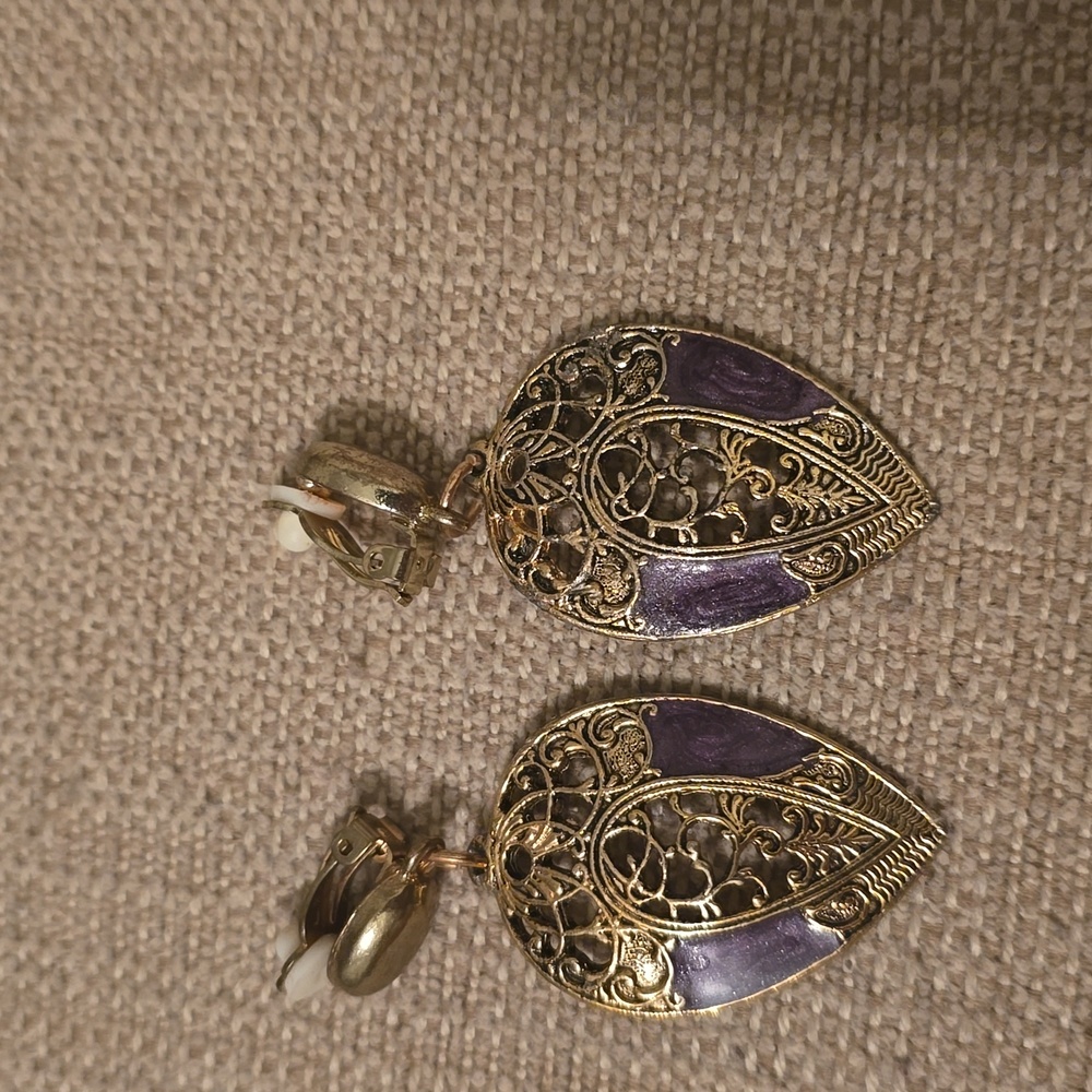 Vintage 80's Teardrop Gold and Purple Filigree Clip Earrings